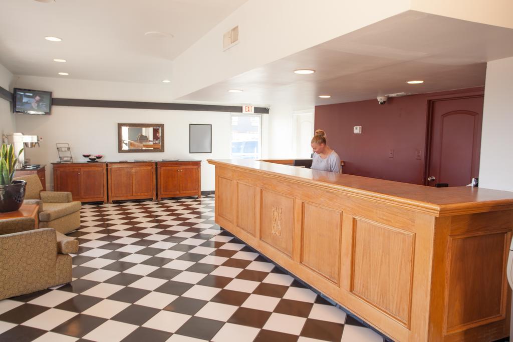 Aviation Inn Las Vegas Exterior photo